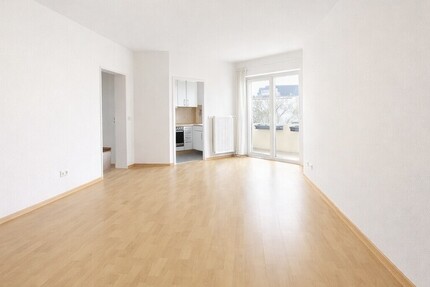 Düsseldorf - Urbaner Lifestyle trifft entspannten Wohnkomfort - Wohnung Düsseldorf Stadtbezirk 2 | Angebot:26252084