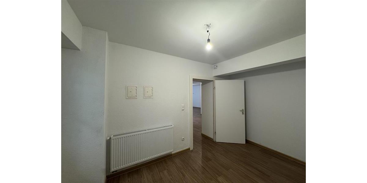Etagenwohnung Düsseldorf Stadtbezirk 2 - 2 Zimmer, 74 m&sup2;, 795&euro; | Angebot:26295382