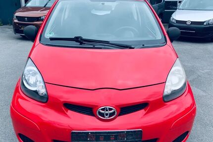 Toyota Aygo (X) 85.700 km 899 &euro; Hilden 40723