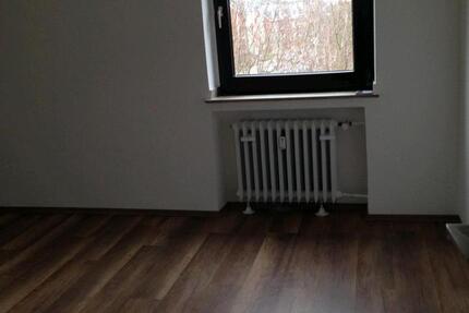 Wohnung Meerbusch Necklenbroich - 2 Zimmer, 65 m&sup2;, 850&euro; | Angebot:26256372