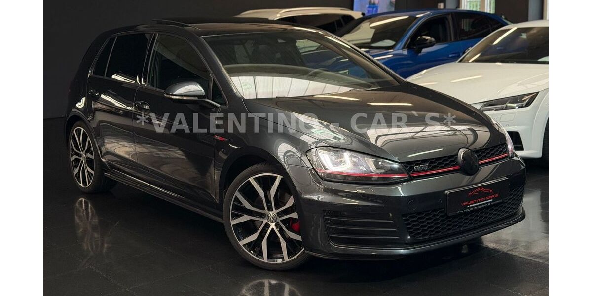 VW Golf 92.942 km 17.799 &euro; Radevormwald 42477