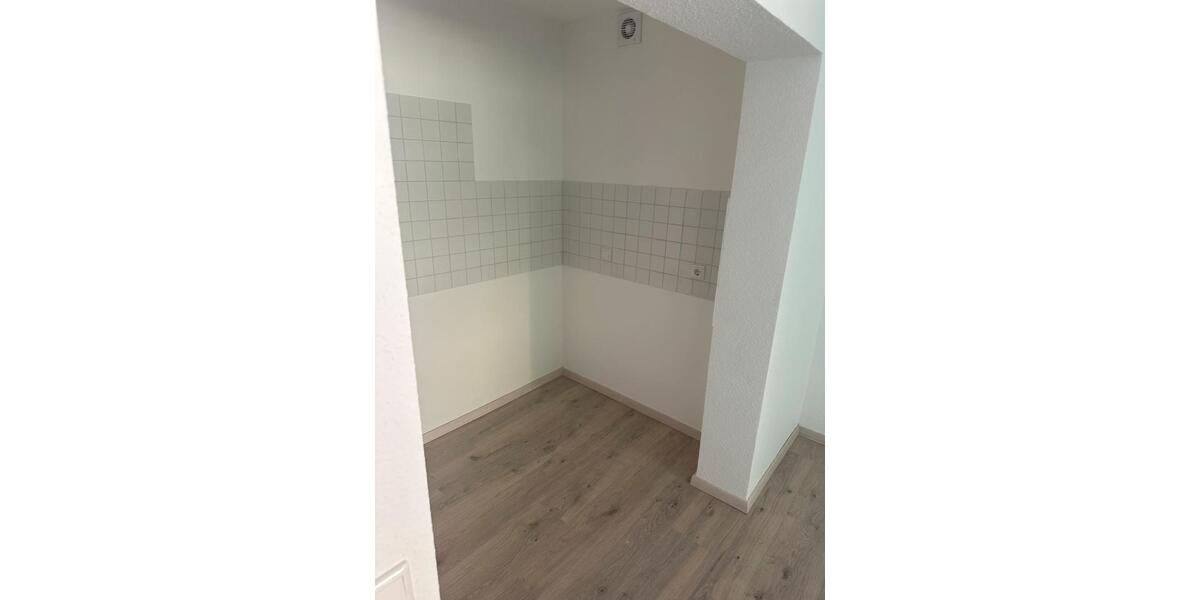 Etagenwohnung Wuppertal Gemarkung Barmen - 1 Zimmer, 35 m&sup2;, 419&euro; | Angebot:25395328