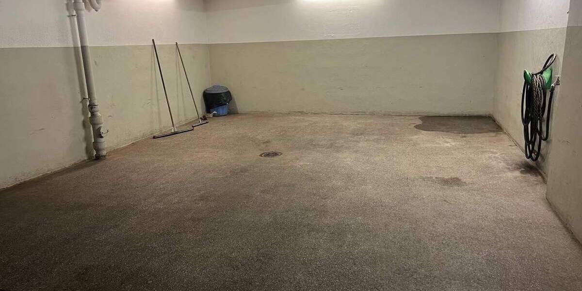 Etagenwohnung Düsseldorf Mörsenbroich - 2 Zimmer, 68 m&sup2;, 280.000&euro; | Angebot:26155922