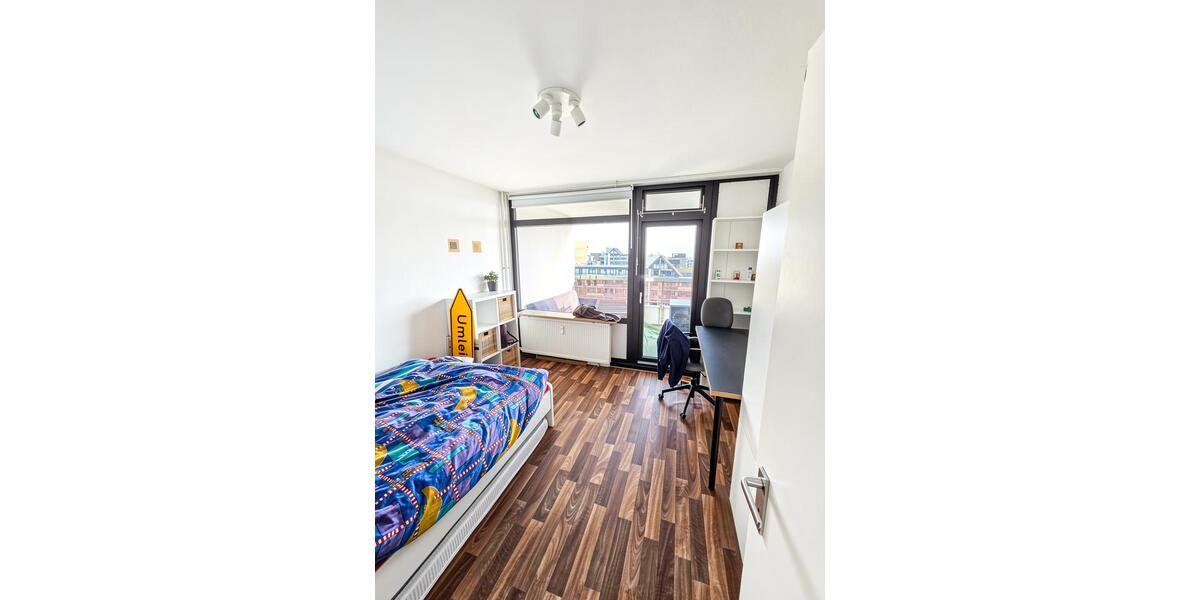 Etagenwohnung Köln Lindenthal - 3 Zimmer, 75 m&sup2;, 1.100&euro; | Angebot:25988831