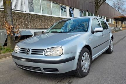 VW Golf 159.000 km 3.950 &euro; Mettmann 40822