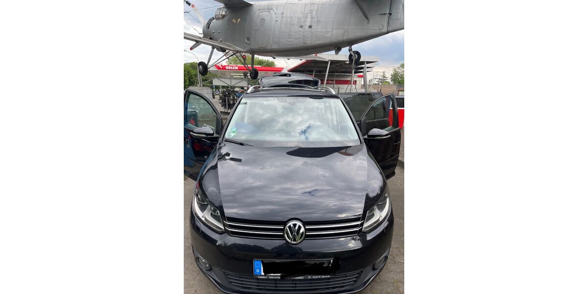 VW Touran 194.317 km 8.500 &euro; Leverkusen 51377