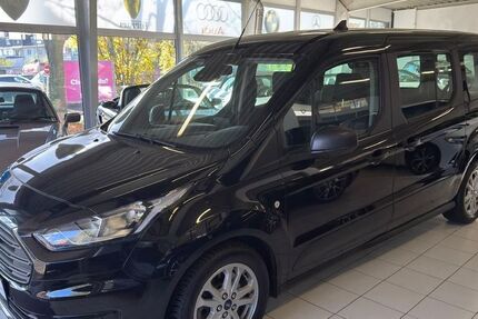 Ford Grand Tourneo 158.000 km 14.490 &euro; Köln 50827