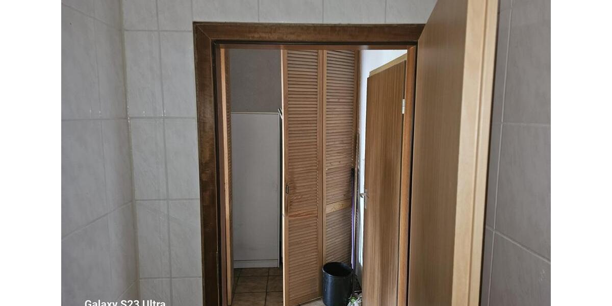 Etagenwohnung Solingen Wald - 1 Zimmer, 37 m&sup2;, 85.000&euro; | Angebot:27000620