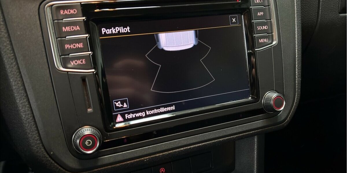 VW Caddy Trendline BMT Klima Tempo Sitzhzg. PDC 145.078 km 12.900 &euro; Wuppertal 42327