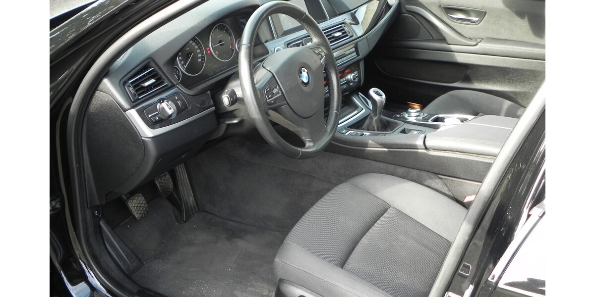 BMW 518 193.000 km 9.900 &euro; Haan 42781
