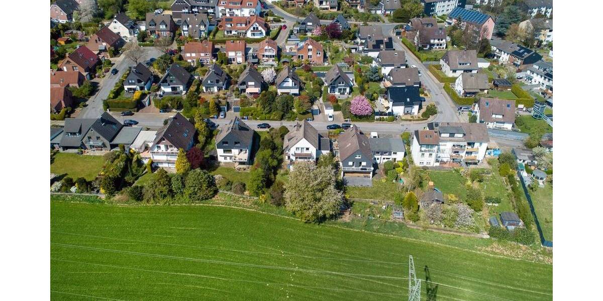 Einfamilienhaus Heiligenhaus Mitte - 7 Zimmer, 170 m&sup2;, 580.000&euro; | Angebot:25679812