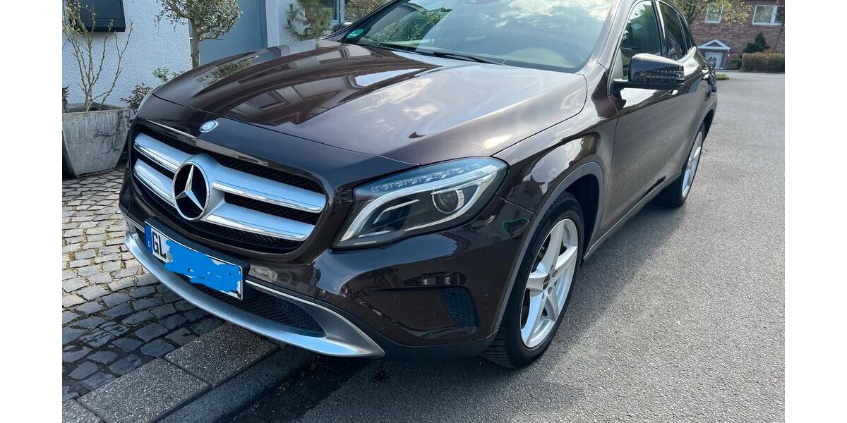 Mercedes-Benz GLA 220 142.500 km 15.250 &euro; Odenthal 51519