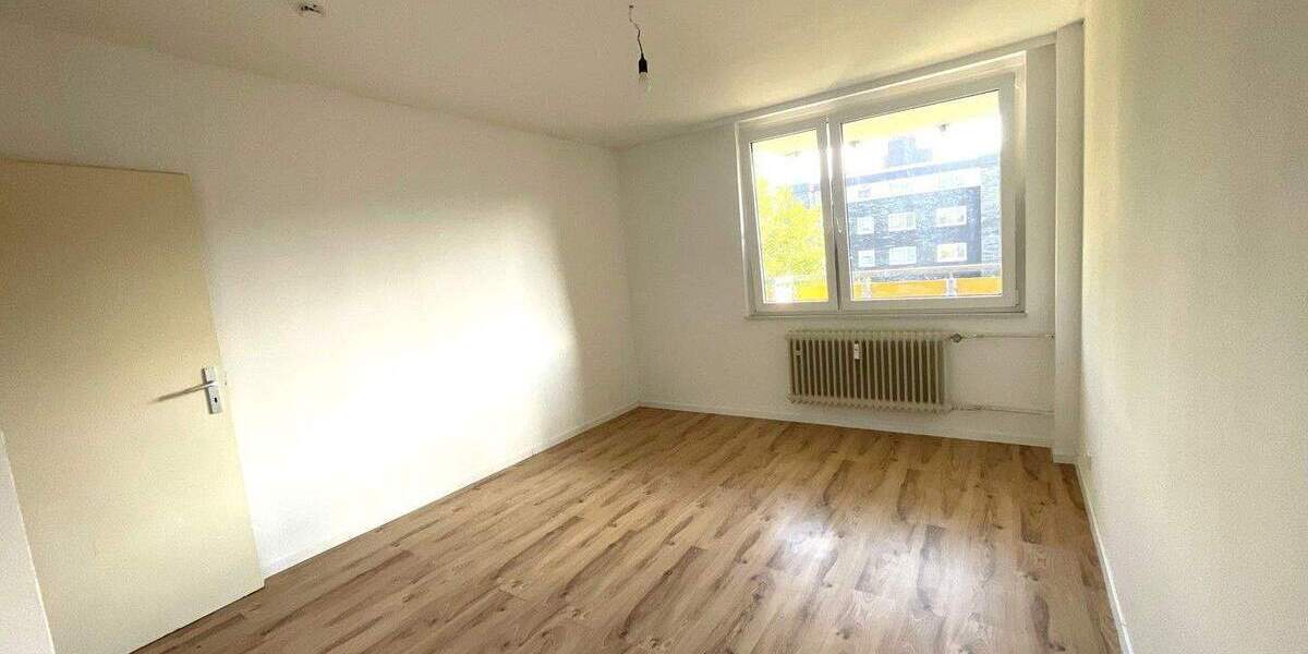 Etagenwohnung Wuppertal Barmen - 2 Zimmer, 64 m&sup2;, 550&euro; | Angebot:25870156