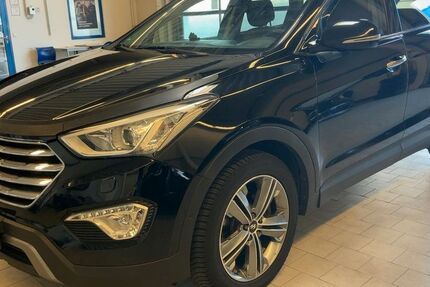 Hyundai SANTA FE 150.000 km 16.999 &euro; Düsseldorf 40233