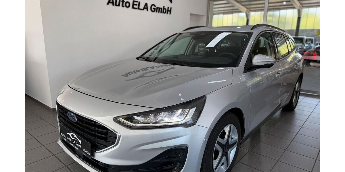 Ford Focus 26.000 km 17.490 &euro; Heiligenhaus 42579