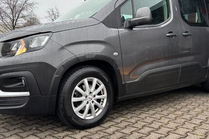 Peugeot Rifter 119.251 km 12.990 &euro; Remscheid 42855