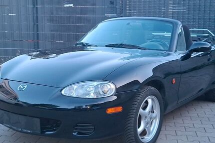 Mazda MX-5 102.000 km 8.999 &euro; Düsseldorf 40627