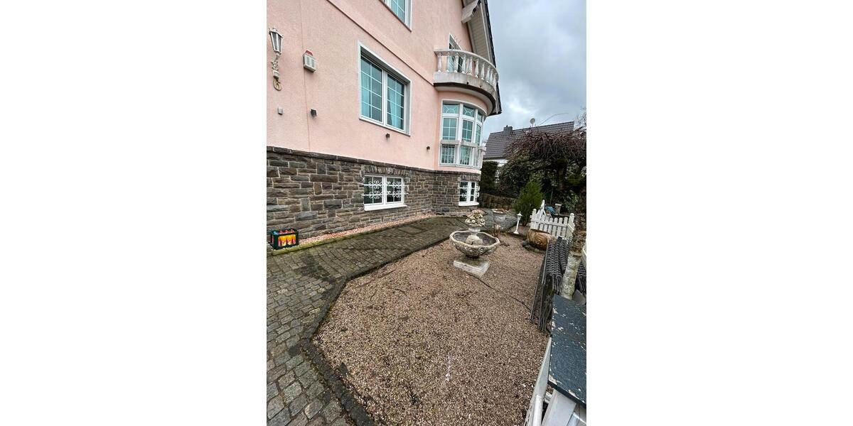 Erdgeschoßwohnung Wuppertal Gemarkung Elberfeld - 2 Zimmer, 70 m&sup2;, 700&euro; | Angebot:25343097