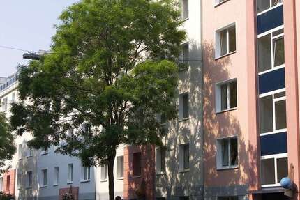 Wohnung Düsseldorf Friedrichstadt - 2 Zimmer, 68 m&sup2;, 811&euro; | Angebot:26289083