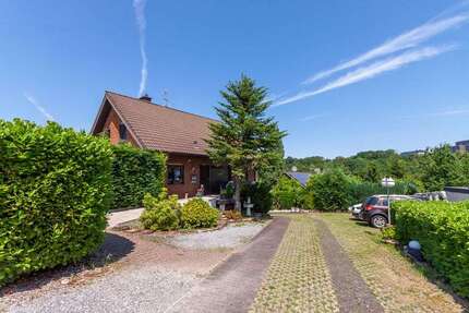 Haus Solingen Mitte - 5 Zimmer, 120 m&sup2;, 490.000&euro; | Angebot:25729334