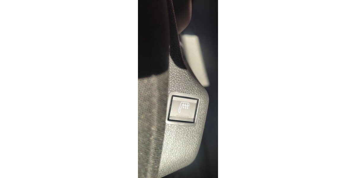 Peugeot Rifter L1 Active PureTech 110 81.000 km 15.900 &euro; Köln 50667