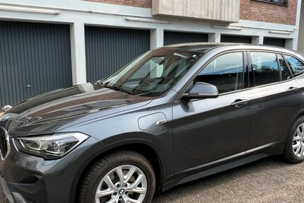 BMW X1 62.000 km 22.800 &euro; Düsseldorf 40593