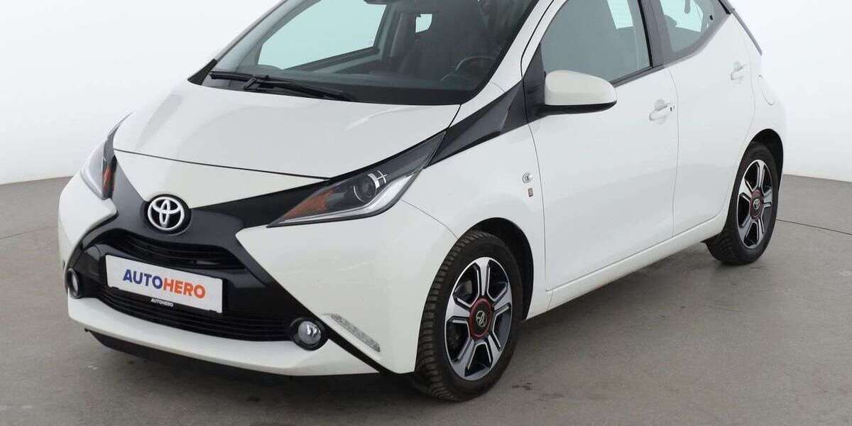 Toyota Aygo 51.089 km 11.990 &euro; Köln 50739
