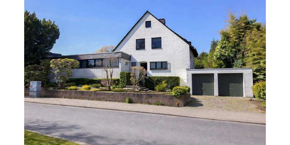Einfamilienhaus Erkrath - 10 Zimmer, 221 m&sup2;, 980.000&euro; | Angebot:26751204