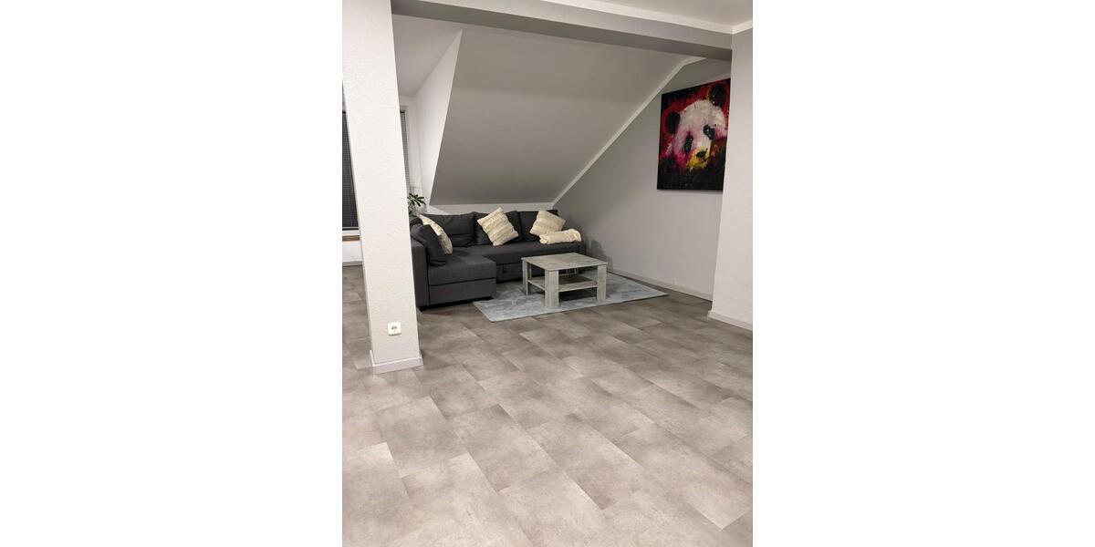 Etagenwohnung Düsseldorf - 2.5 Zimmer, 70 m&sup2;, 1.650&euro; | Angebot:26045515