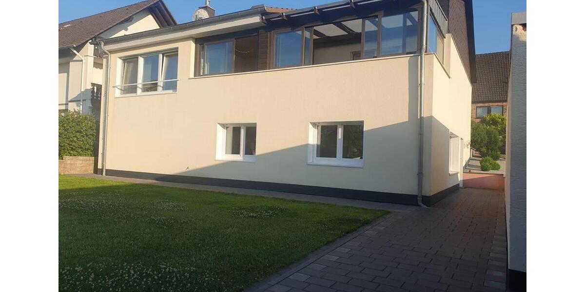 Bungalow Düsseldorf Stadtbezirk 3 - 8 Zimmer, 207 m&sup2;, 359.000&euro; | Angebot:26222135