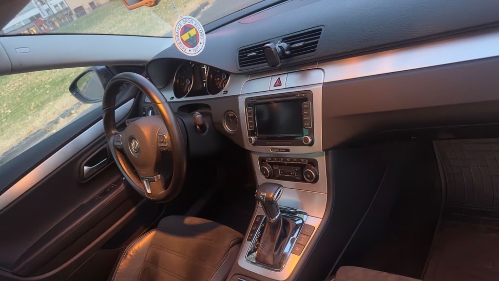 VW CC 131.200 km 7.500 &euro; Köln 51063