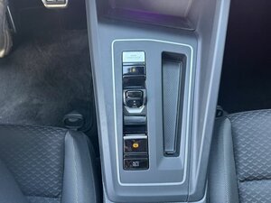 VW GOLF VIII 2.0 TDI Active +Ambiente+CarPlay+Navi+ 71.775 km 20.890 &euro; Meerbusch 40667