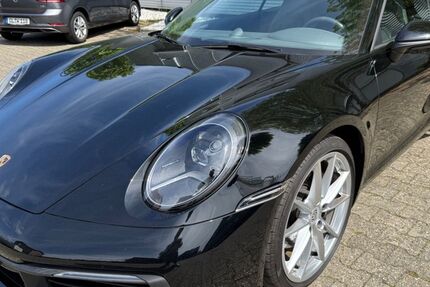 Porsche 992 72.250 km 124.900 &euro; Köln 50767