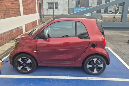 Smart ForTwo 27.885 km 11.000 &euro; Wuppertal 42289