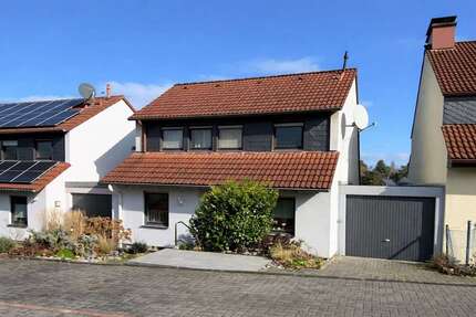 Haus Solingen Burg - 4 Zimmer, 122 m&sup2;, 425.000&euro; | Angebot:25525862