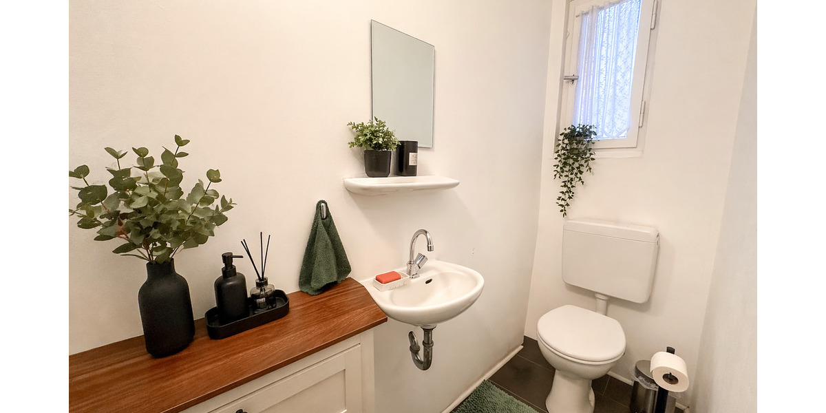 Etagenwohnung Düsseldorf Düsseltal - 2 Zimmer, 68 m&sup2;, 299.000&euro; | Angebot:26204878