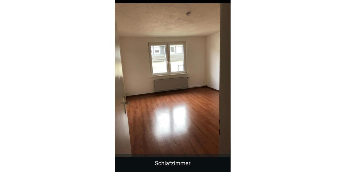 Etagenwohnung Wuppertal Gemarkung Elberfeld - 2 Zimmer, 61 m&sup2;, 490&euro; | Angebot:26049813