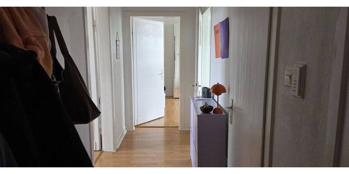 Etagenwohnung Solingen Ohligs-Aufderhöhe - 2 Zimmer, 80 m&sup2;, 840&euro; | Angebot:26421671