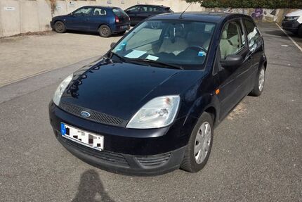Ford Fiesta 102.000 km 2.200 &euro; Wuppertal 42277