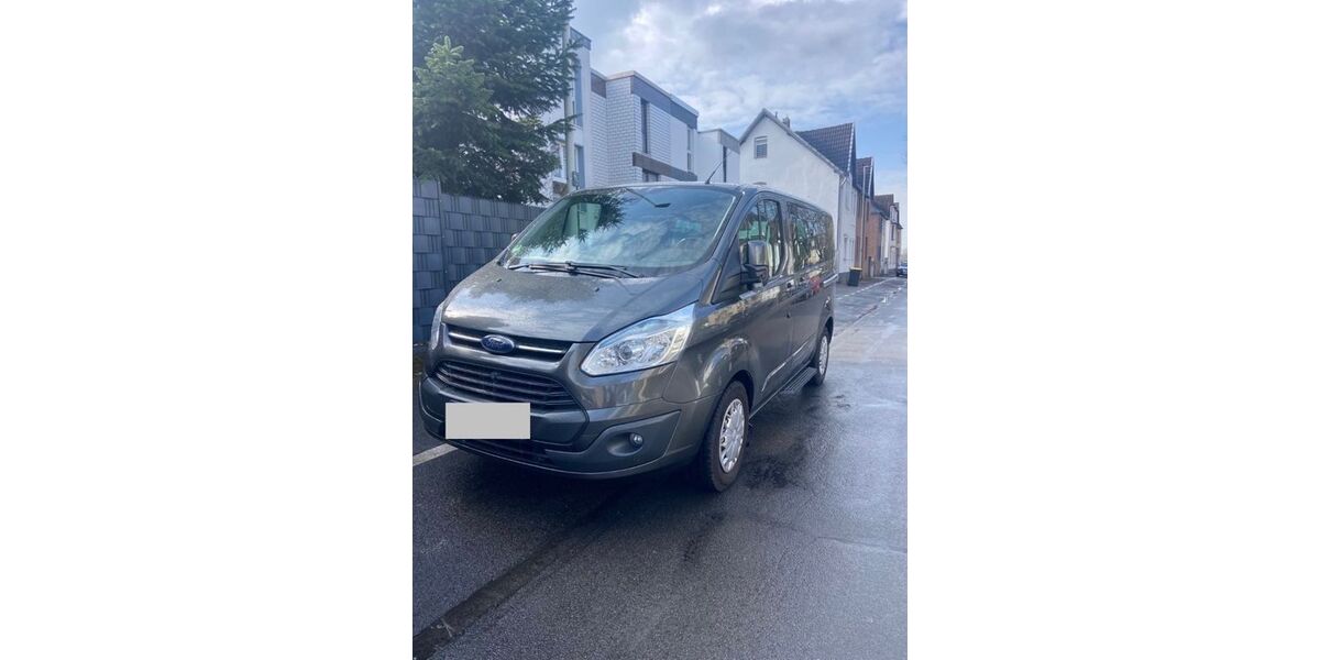 Ford Tourneo Custom 97.000 km 19.990 &euro; Hilden 40723