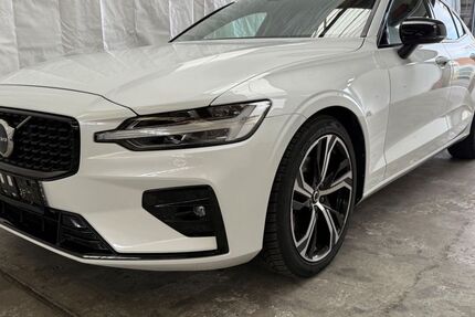 Volvo S60 31.000 km 30.900 &euro; Düsseldorf 40589