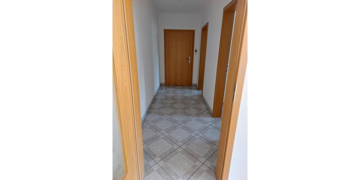 Etagenwohnung Wuppertal Elberfeld - 2 Zimmer, 63 m&sup2;, 441&euro; | Angebot:25423294