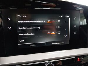 Opel Mokka Enjoy Kam SHZ LHZ ACC Klima 34.640 km 19.940 &euro; HAAN 42781