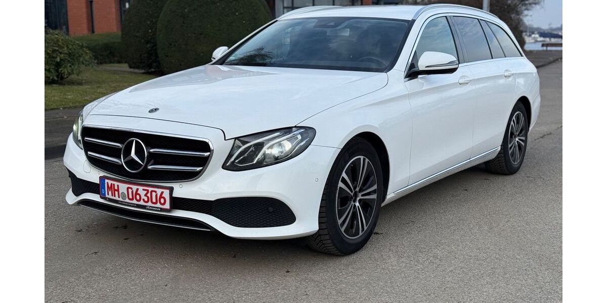 Mercedes-Benz E 220 229.999 km 15.450 &euro; Mülheim an der Ruhr 45479