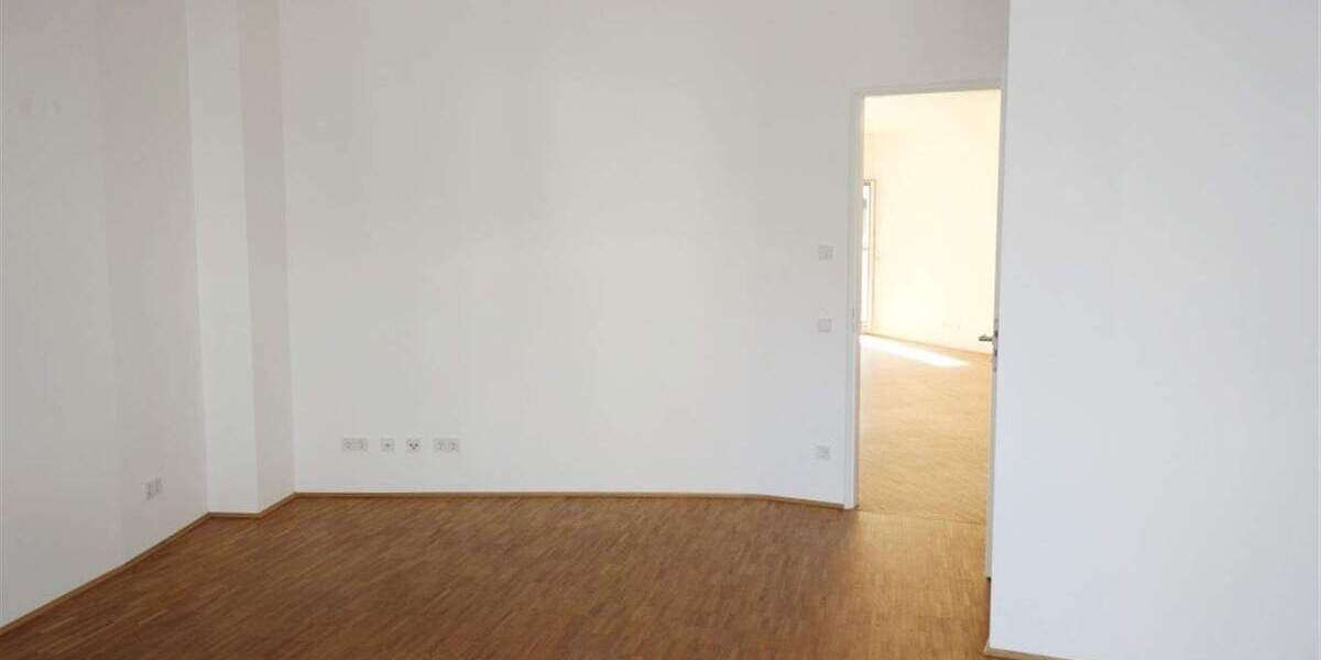 Etagenwohnung Düsseldorf Flingern Nord - 3 Zimmer, 117 m&sup2;, 1.879&euro; | Angebot:25747649