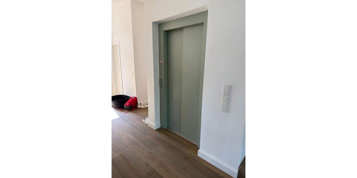 Doppelhaushälfte Meerbusch Büderich - 6 Zimmer, 242 m&sup2;, 8.500&euro; | Angebot:26127832