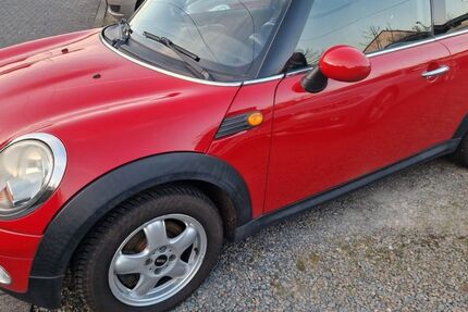 Mini ONE 178.000 km 3.300 &euro; Köln 51145