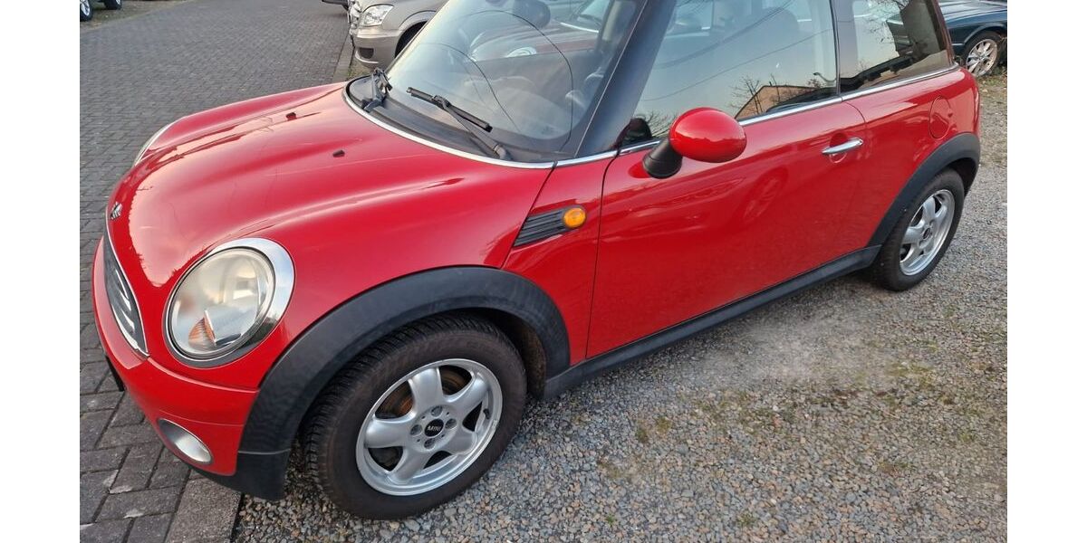 Mini ONE 178.000 km 3.300 &euro; Köln 51145