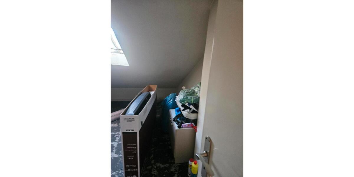 Dachgeschoßwohnung Wuppertal Barmen - 3 Zimmer, 500&euro; | Angebot:23220402