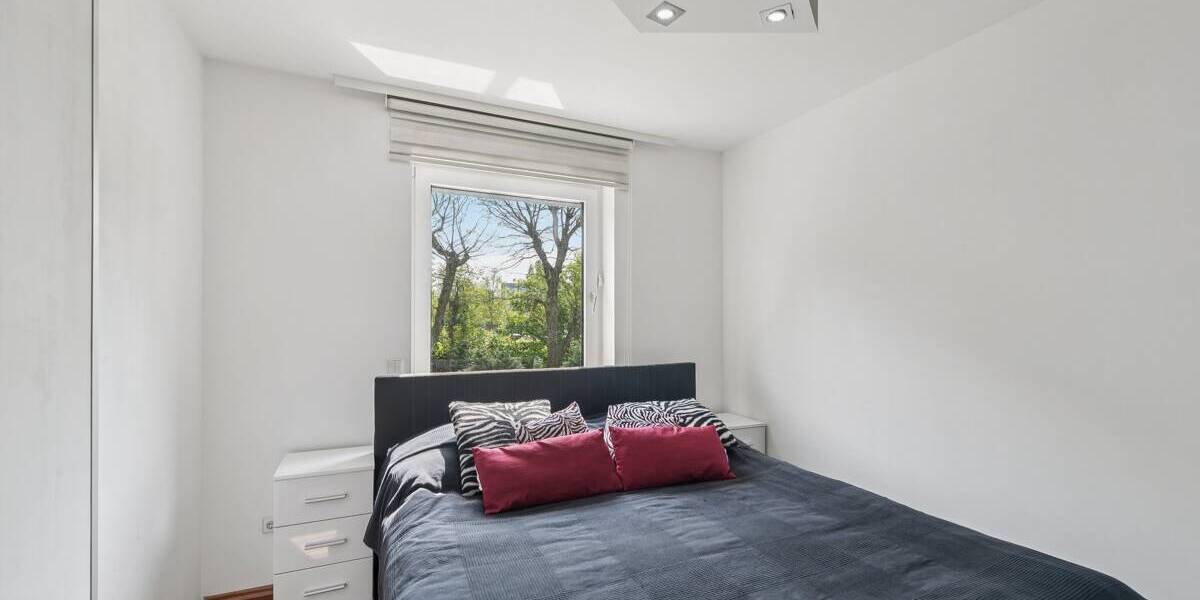 Reihenmittelhaus Dormagen Hackenbroich - 6 Zimmer, 107 m&sup2;, 470.000&euro; | Angebot:26291688